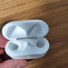 【早い者勝ち】AirPods 第4世代 充電ケースのみ ノイキャン付 A3059の画像