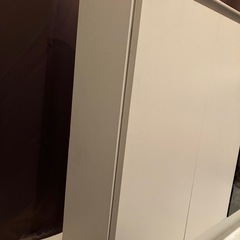 収納棚の画像