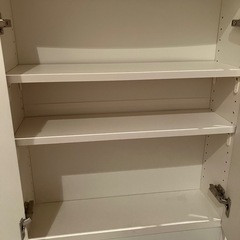 収納棚の画像