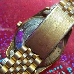 RADO　GoldenHorse　ゴールドカラーの画像