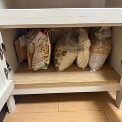 ニトリ　フレンチカントリー調レンジ台の画像