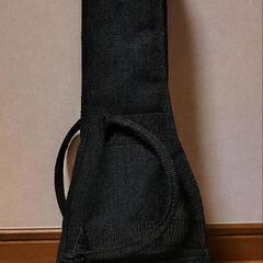 ウクレレ　PIKO　ケース付。の画像