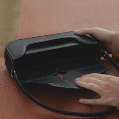 【POLENE】Osmoエディション ブラック スムースエクリュステッチの画像