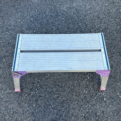 今日だけ値下げしました！明日には値段戻します。アルインコ 作業台 洗車台の画像