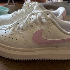 NIKE⭐️レディースシューズの画像
