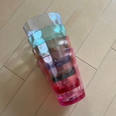 プラスチック　コップ、グラスの画像