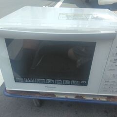電子レンジ：アイリスオオヤマ：２０２１年製：良品：色相：ホワイト：の画像