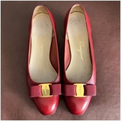 サルバトーレフェラガモ【22.5㎝位】パンプス☆クリーニングお手入れ済6269の画像