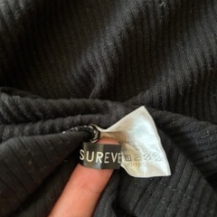 SUREVE半袖トップスの画像