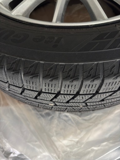 トヨタ　タンク　スタッドレスホイール付