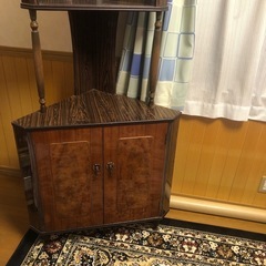 あげます。アンティーク家具の画像
