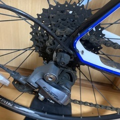MERIDA カーボンロードバイクの画像