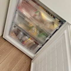 [決まりました]Sharp 冷蔵庫(SJ-PD28F) 280Lの画像