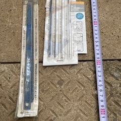 板ノコ3本と替え刃セットと剪定ノコギリセットの画像