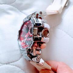 最終値下げ致しました。STRYVE腕時計(中古)です。の画像