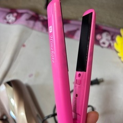 ドライヤー、ストレートアイロン
の画像