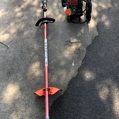 刈払機 草刈機 背負い共立の画像