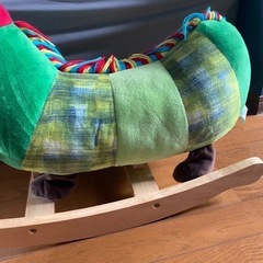 はらぺこあおむし　木馬の画像