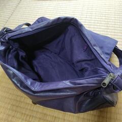 ショルダーバッグの画像