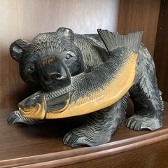 熊の置物の画像