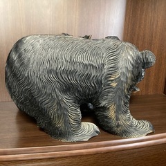熊の置物の画像