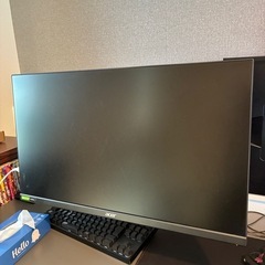 ゲーミングチェア、机、モニターセット　の画像