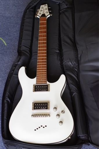 Ibanez SZ320EX ホワイト Duncan PU (ノブ) 宮崎神宮の弦楽器