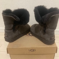 UGG ブーツ　レディース　　25センチ
の画像