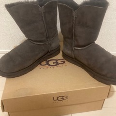 UGG ブーツ　レディース　　25センチ
の画像