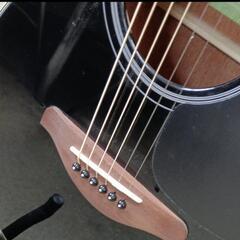 YAMAHA FS820 アコースティックギターの画像