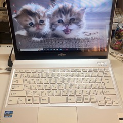 富士通ノートパソコン(交渉中) の画像