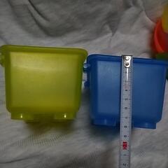未使用品　IKEA　プラスチック容器　小物入れの画像