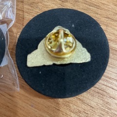 モンベル　ピンバッジの画像