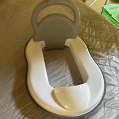 幼児補助便座の画像