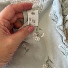 h&m ベビー服の画像