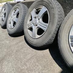 タイヤ　スタッドレス　ホイール　4本セットの画像