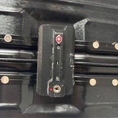 スーツケース　ブラック　中型 61Lの画像