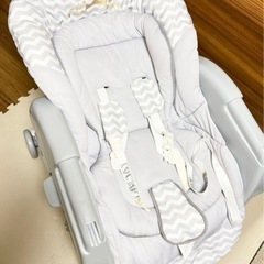  ハイローチェア Apica ユラリズムの画像