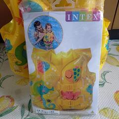 幼児用ライフジャケット。救命胴衣プール用品②の画像