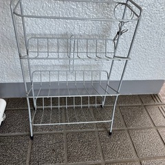 風呂場のラックの画像