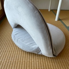 ニトリの座椅子の画像
