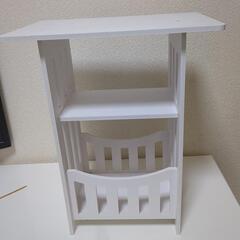 小さい棚　小物置きの画像