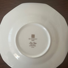 GIVENCHYデザート皿×5（枚数調整可）の画像