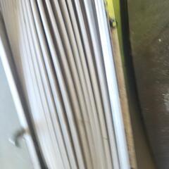 窓用エアコン枠
の画像