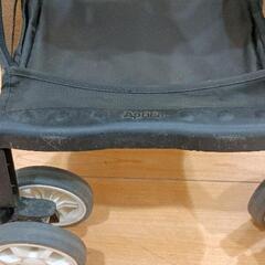 0720-002 アップリカ　ベビーカーの画像