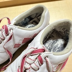 レディースゴルフシューズ22.5の画像