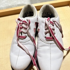 レディースゴルフシューズ22.5の画像