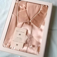 シルクパジャマ　ワコール　未使用品　3000円の画像