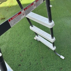 INTEXプール用階段の画像
