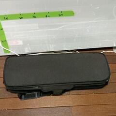 0720-005 ヤマハ　バイオリンケース　温度計　倉庫保管スタッフにお声がけ下さいの画像